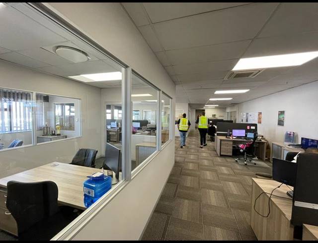 INDUSTRIAL PROPERTY TO RENT IN RANDJESPARK